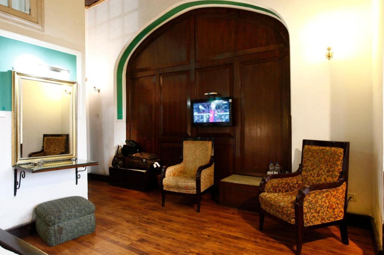 The Palace Belvedere Walkable Distance From Mall Road Nainital Exterior foto